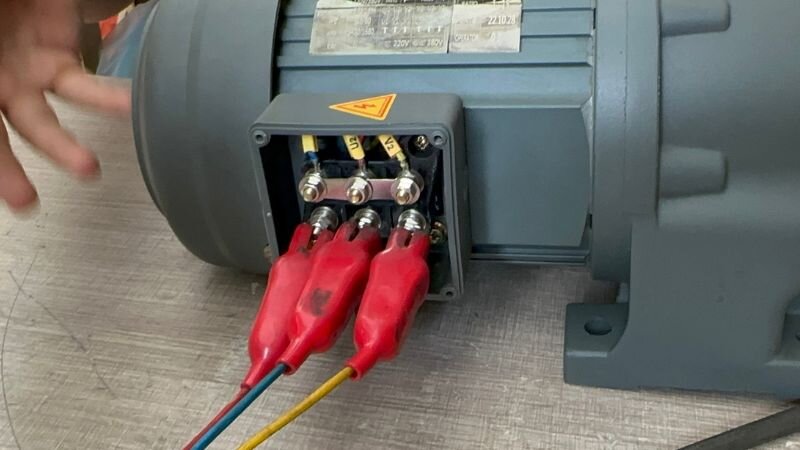 Hướng dẫn đấu dây động cơ giảm tốc 3 pha đơn giản dễ thực hiện