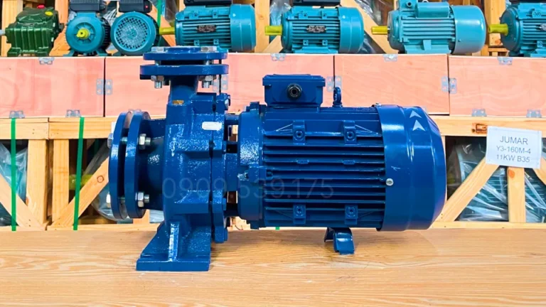 Góc trực diện của Máy bơm nước 3 pha 1.5kW 2Hp