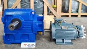 Motor tải nặng có phanh chưa lắp