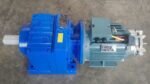 Motor tải nặng có phanh góc trên xuống
