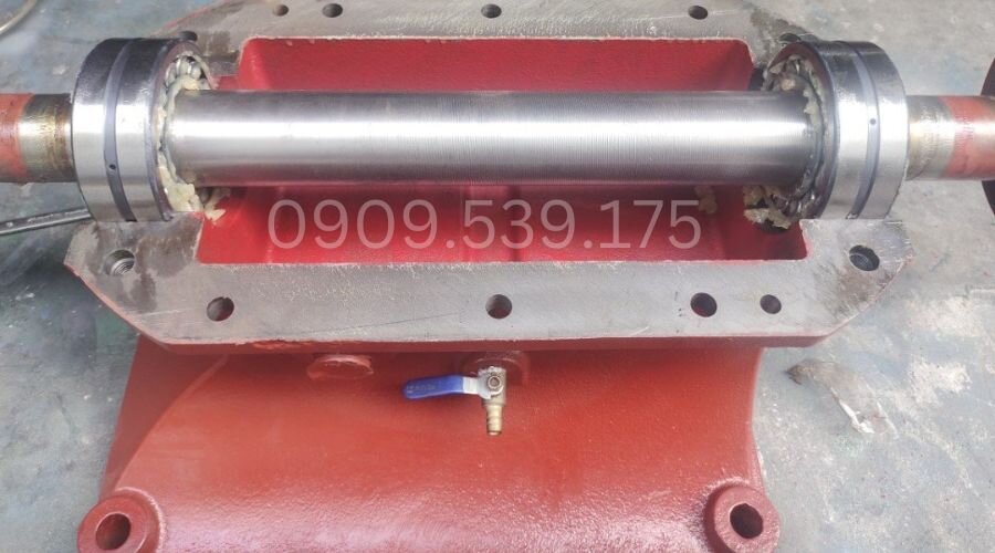 Internal structure of the centrifugal fan bearing 6309