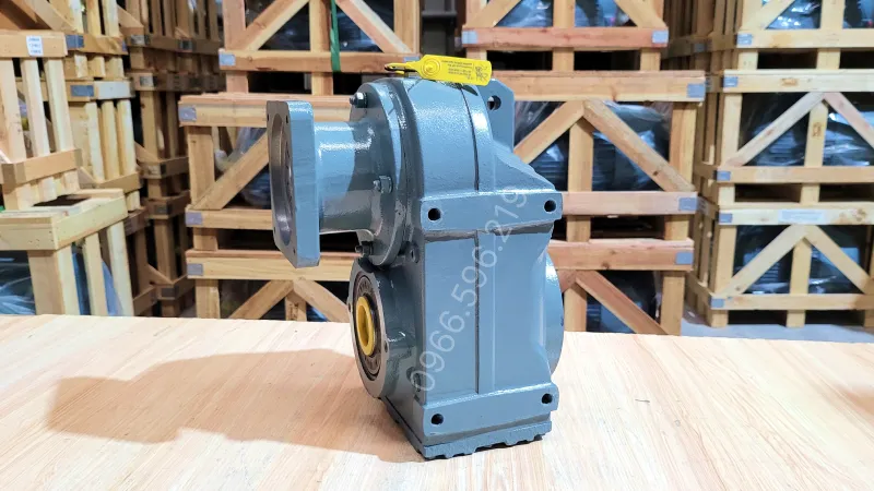 Thiết kế tổng quan hộp giảm tốc tải nặng trục song song F 30kW 40Hp
