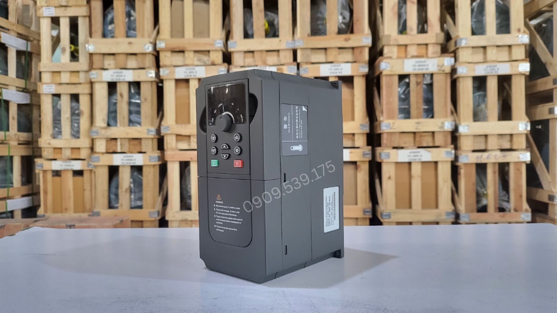 Bảo vệ tụ điện và diode biến tần khi lưới điện dao động