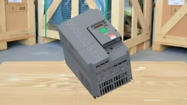 Góc chéo của Biến tần Schneider 5.5kW