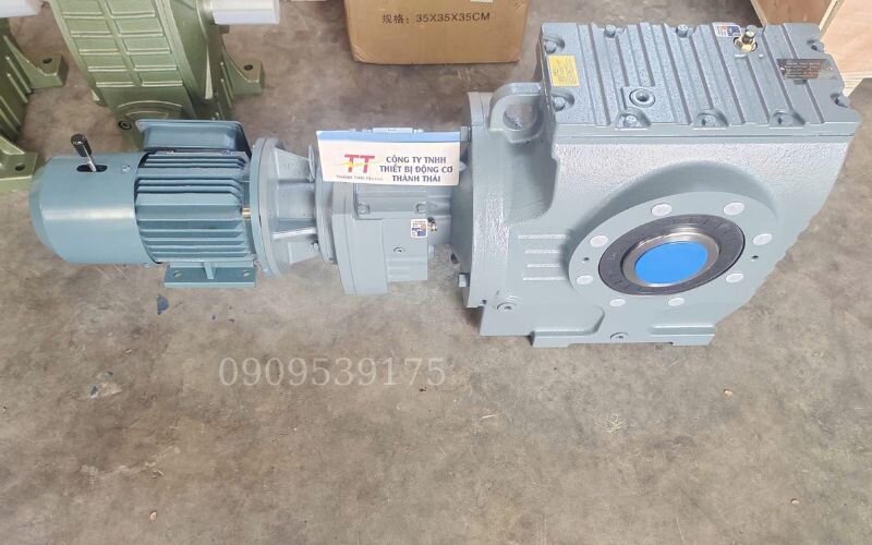 Nguyên lý hoạt động hộp giảm tốc 2 cấp đồng trục