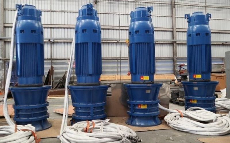 Những lưu ý khi sử dụng máy bơm thả tõm