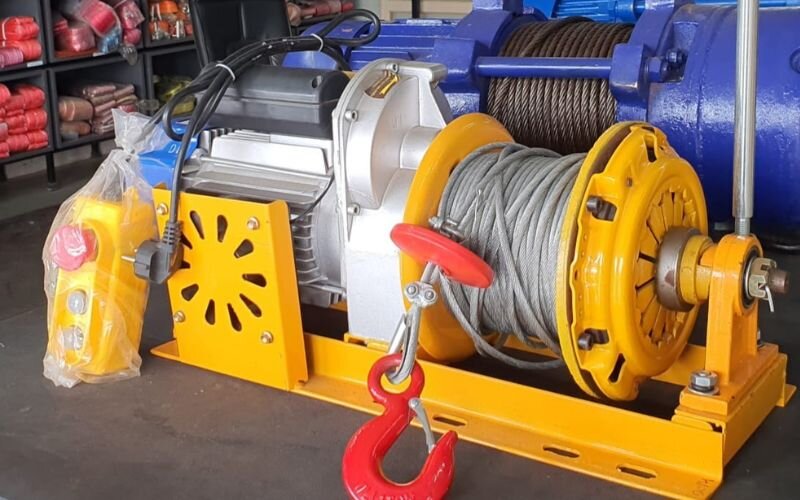 Ứng dụng của motor tời điện