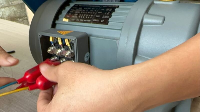 Guide to safely and technically standard wiring for 3-phase gear motors
