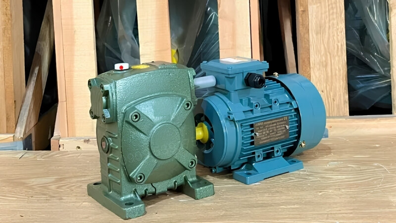 1-phase gear motor under 1.1kW
