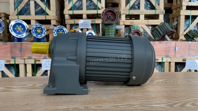 3-phase gear motor under 1.1kW