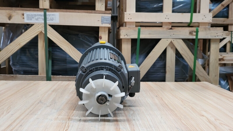 Electromagnetic brake gear motor under 1.1kW