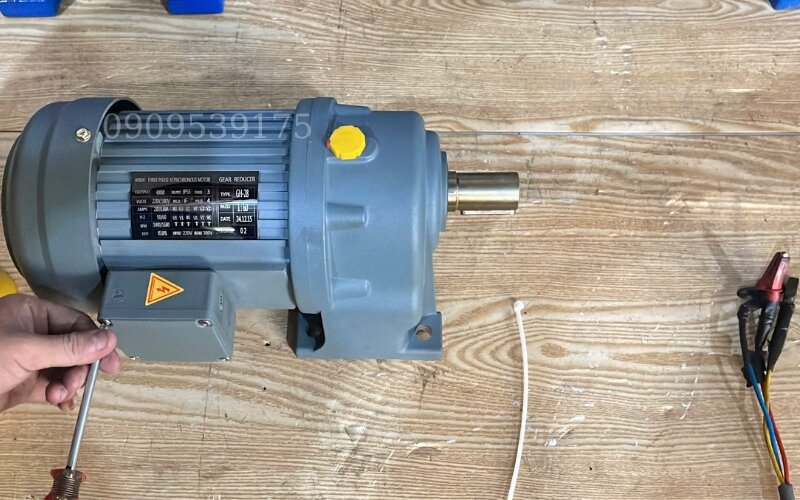 Dụng cụ cần chuẩn bị khi kiểm tra tỉ số truyền thực tế