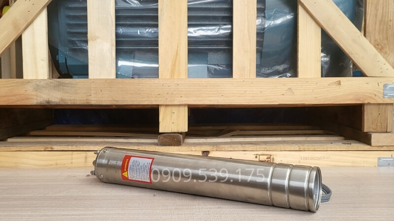 Máy bơm nước hỏa tiễn 3 pha