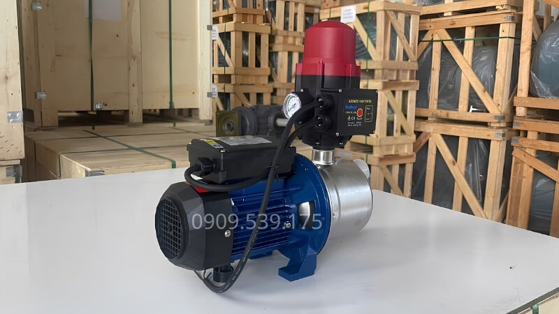 Máy bơm nước tăng áp là gì