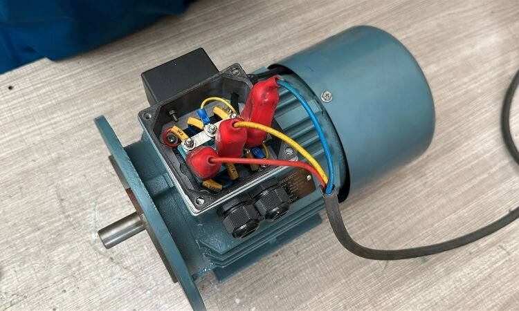 Đấu dây động cơ điện có phanh