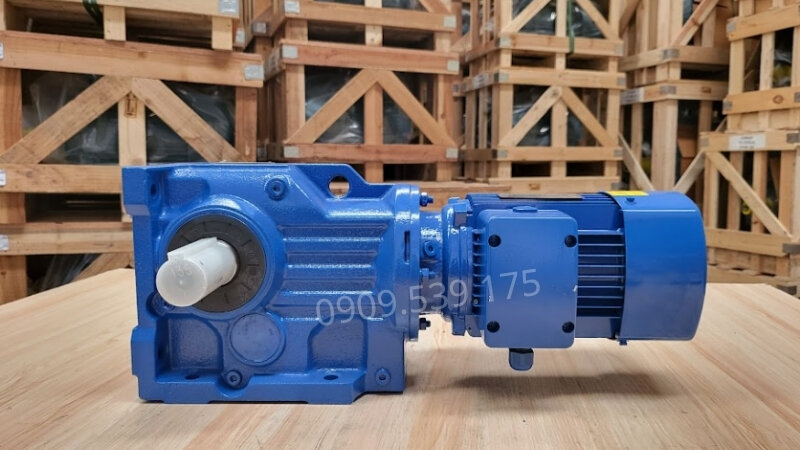 Introduction to heavy duty gear motors from 1.1kW to 3.7kW
