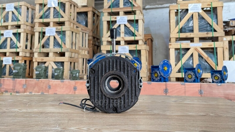 Giới thiệu thắng từ trên 7.5kW