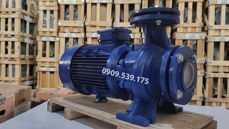 Máy bơm nước ly tâm trên 3.7kW.