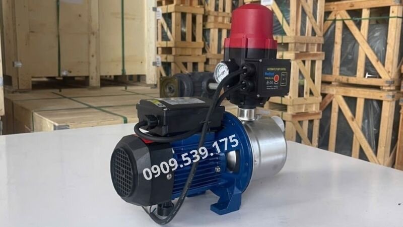 Máy bơm nước tăng áp 1 pha tại Thành Thái Motor.