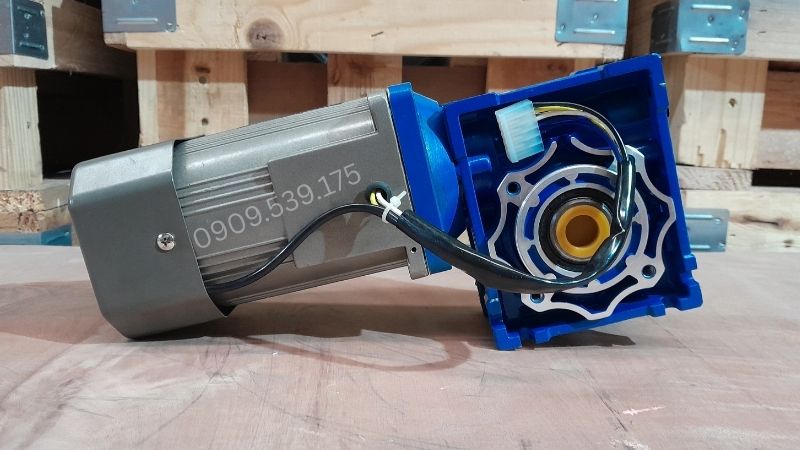 Motor giảm tốc mini kết hợp với hộp số NMRV.
