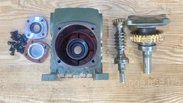 Cấu tạo bên trong hộp giảm tốc WPO 100