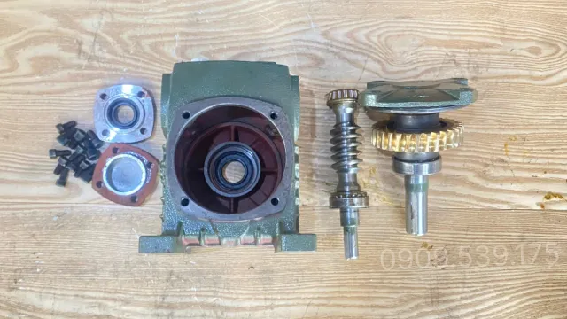 Cấu tạo bên trong hộp giảm tốc WPO 70