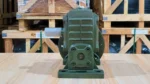 Góc nhìn bên trái hộp giảm tốc trục vít WPDA 70