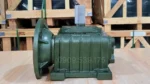 Góc nhìn từ dưới lên của hộp giảm tốc trục vít WPDO 60