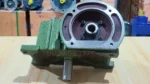 Gốc đối diện mặt lao hộp giảm tốc trục vít WPDX 155
