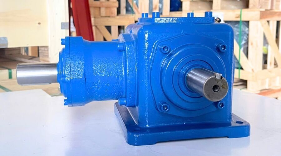Structure of Heavy Duty T-Series Right-Angle Bevel Gear Motor