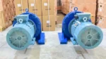 Phía sau là cánh quạt và nắp sabo của Motor giảm tốc tải nặng Cycloid 2.2kW 3Hp