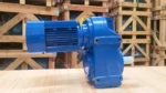 Vị trí chính diện motor giảm tốc tải nặng trục song song F 22kW 30Hp