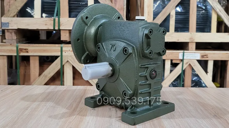 Ưu điểm nổi bật hộp giảm tốc trục vít WPDS 70
