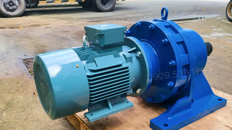 General design of the heavy duty cycloid gear motor 1.1kW 1.5Hp