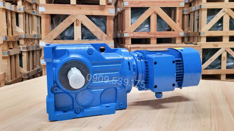 Ứng dụng của motor giảm tốc tải nặng trục vuông góc K 30kW 40Hp