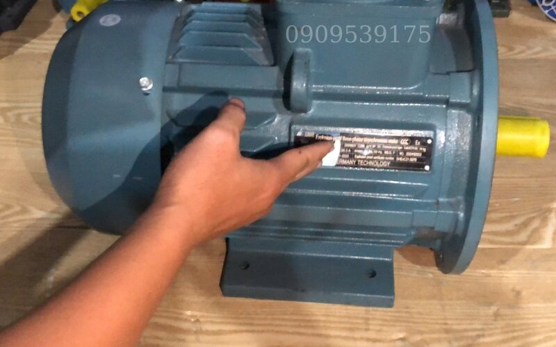 Nguyên nhân và cách khắc phục động cơ phòng nổ kêu to