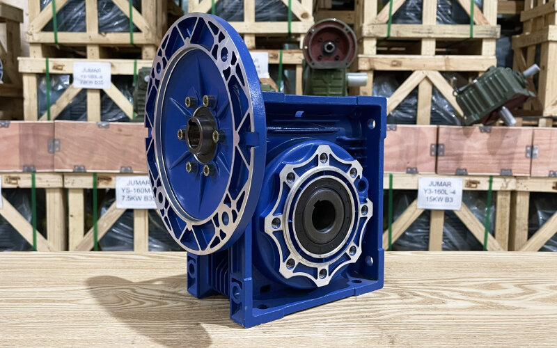 Hộp giảm tốc NMRV