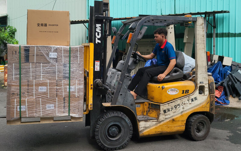Về hàng siêu khủng: Hộp giảm tốc, đầm rung và biến tần đủ loại - có sẵn, giao tận nơi!