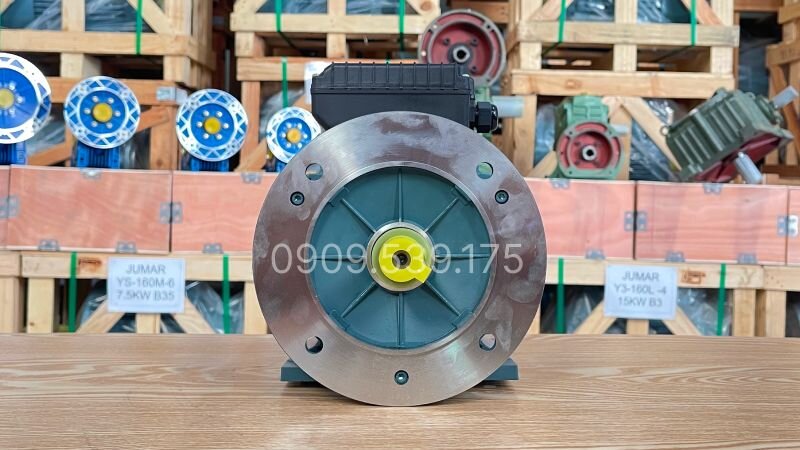 Động cơ không đồng bộ 1 pha sử dụng điện 220V, hoạt động hiệu quả trong gia dụng và công nghiệp nhẹ