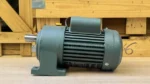 Vị trí chính diện Motor giảm tốc 1 pha 0.75kW 1Hp