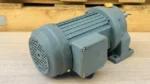 Cận cảnh hộp cực motor giảm tốc 3 pha 0.75kW 1Hp