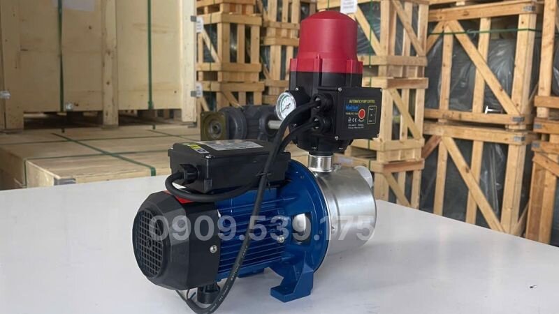 Tính năng của máy bơm tăng áp 0.75kW 1Hp