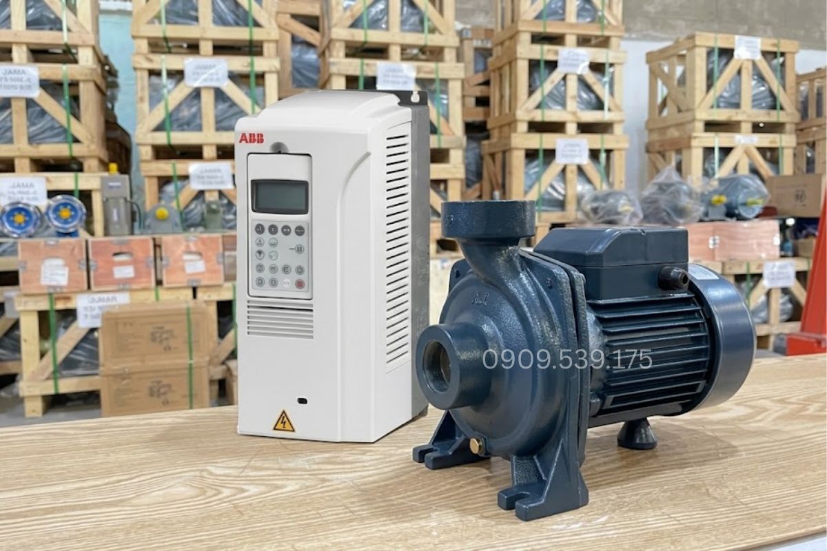 Cài đặt thông số áp suất và bảo vệ motor bơm bằng biến tần