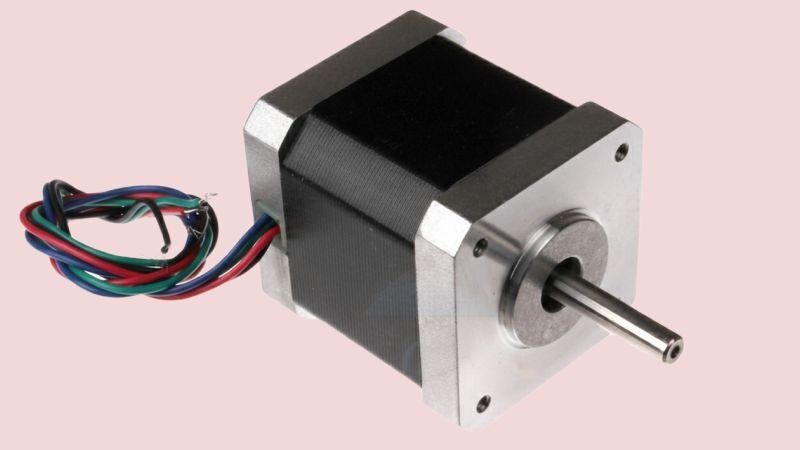 Động cơ bước quay từng góc chính xác theo mỗi xung điện