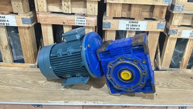 Guide to installing NMRV 130 onto a 3-phase 7.5kW 10Hp motor