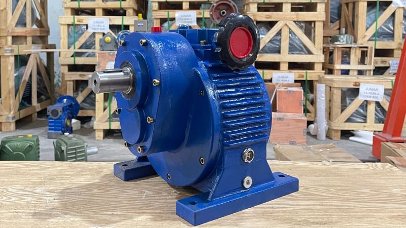 Motor biến tần lắp với điều tốc cơ