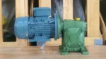 Góc bên trái của Motor giảm tốc WPDS 40 0.18kW 0.25Hp