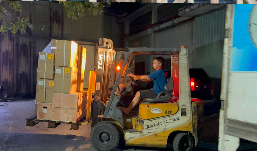 Hình ảnh nhập kho tối 29/10
