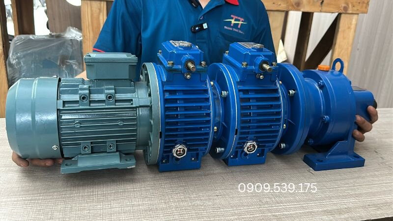 Cách lắp motor điện với 2 UDL và 1 Cycloid