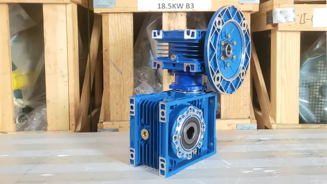 Hộp giảm tốc 2 cấp NMRV 63 - 75 chính hãng